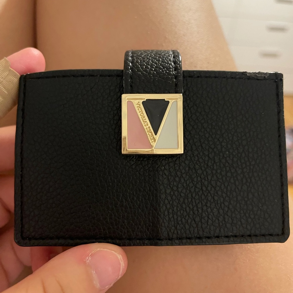 victoria secret cardholder.